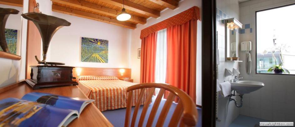 Hotel Da Bepi Lido di Jesolo Exteriör bild
